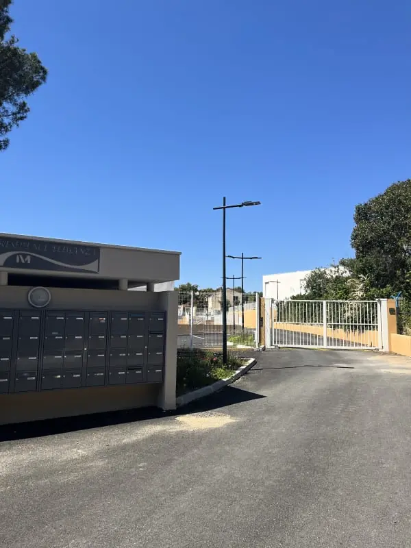 Résidence Appartement Neuf Avec Terrasse Et Parking Et Piscine