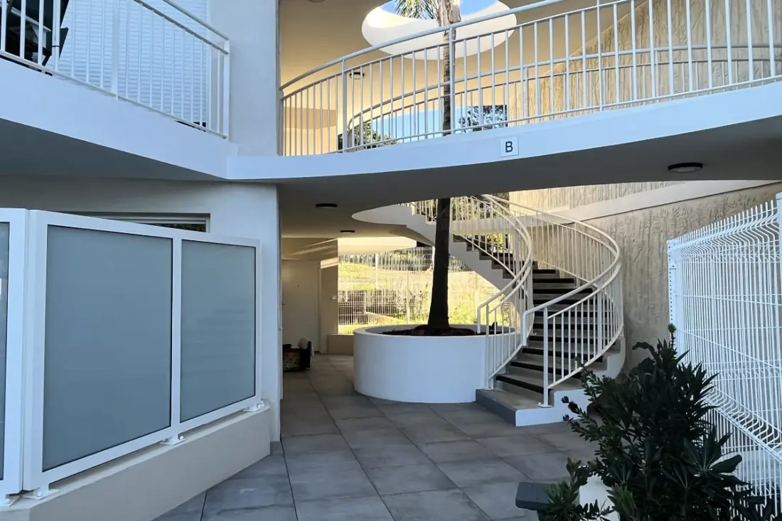 Résidence Appartement Neuf Avec Terrasse Et Parking Et Piscine