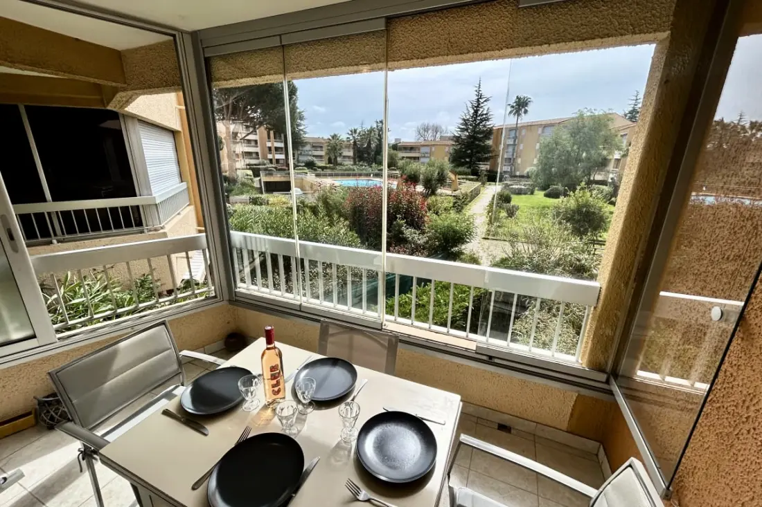 Résidence Appartement T2 Au Lavandou – Piscine, Parking &amp; Proche Plage