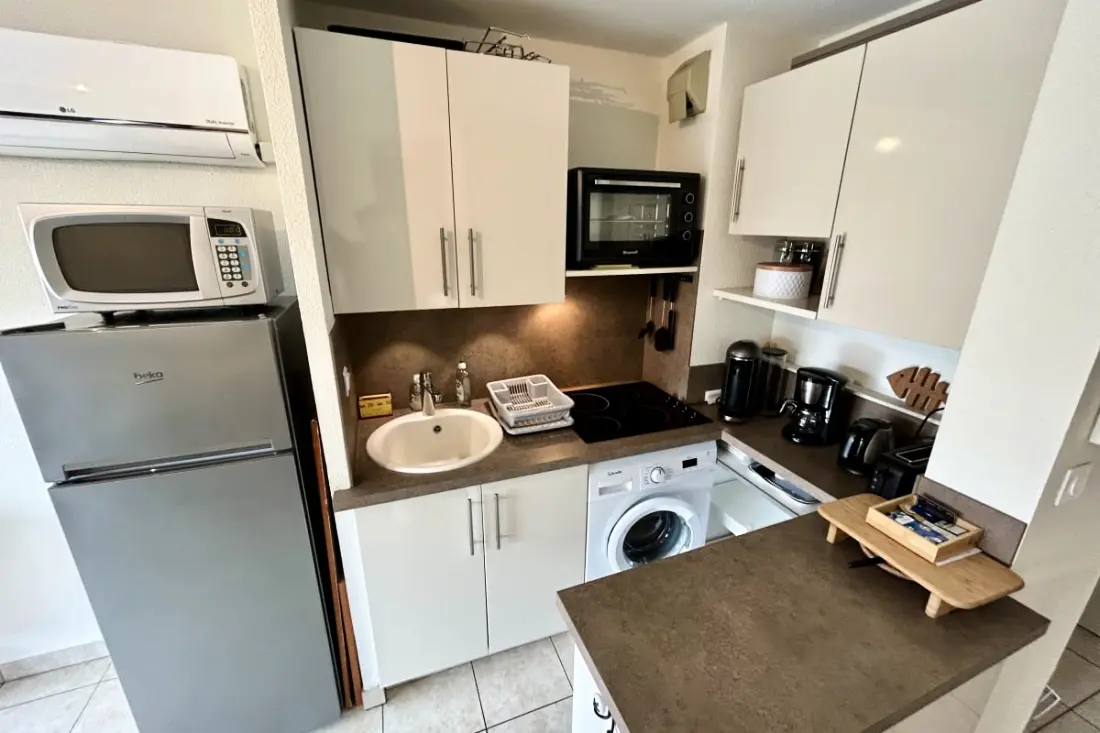 Résidence Appartement T2 Au Lavandou – Piscine, Parking &amp; Proche Plage