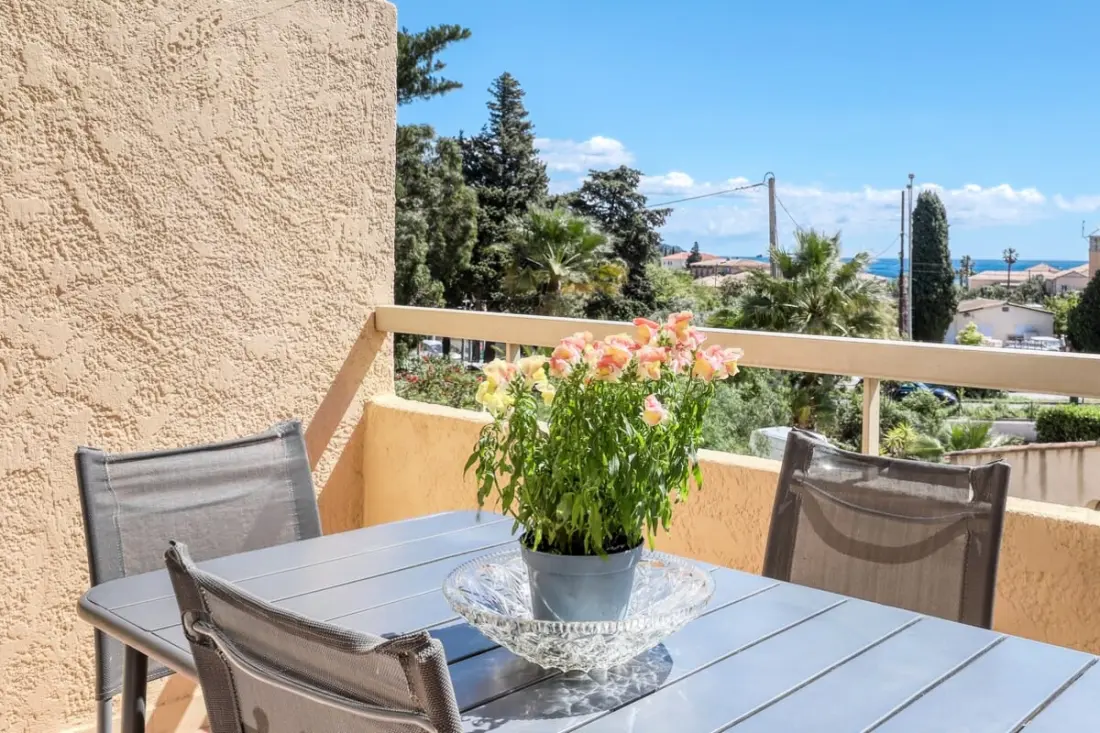 Résidence Duplex 31 étoiles★ T3, Terrasse 18m2 Vue Mer, Proche Plage