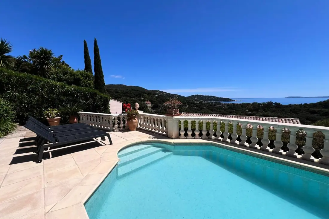 Résidence Lou Chamanou - Maison Vue Mer, Piscine. Cavalière