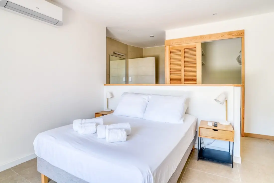 Résidence Maison Design Piscine, 6 Personnes 300 M Du Centre