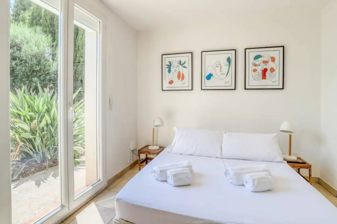 Résidence Maison Design Piscine, 6 Personnes 300 M Du Centre