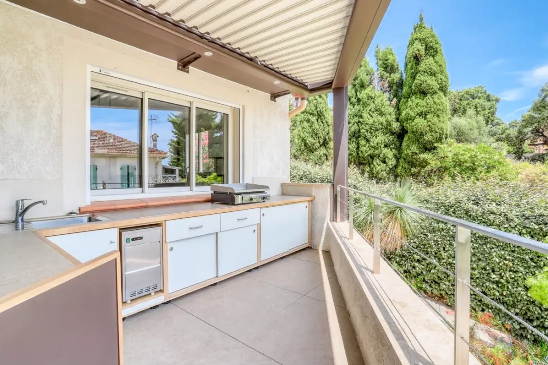 Résidence Maison Design Piscine, 6 Personnes 300 M Du Centre