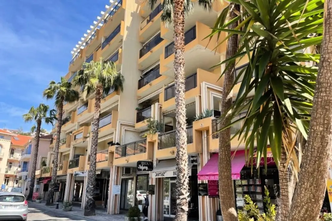 Résidence T2 à 200m De La Plage Du Lavandou (classé 33 étoiles★★★)