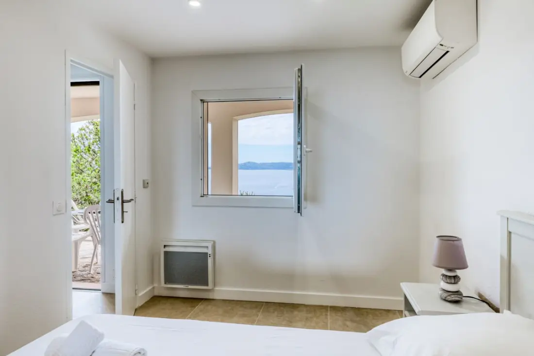 Résidence T2 Lumineux Avec Terrasse Et Vue Mer – Le Lavandou, Aiguebelle