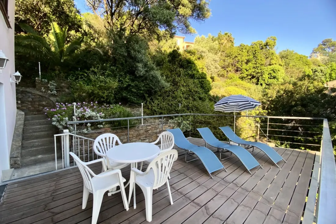 Résidence T2 Rénové Avec Vue Mer Et Grand Balcon – Aiguebelle, Le Lavandou