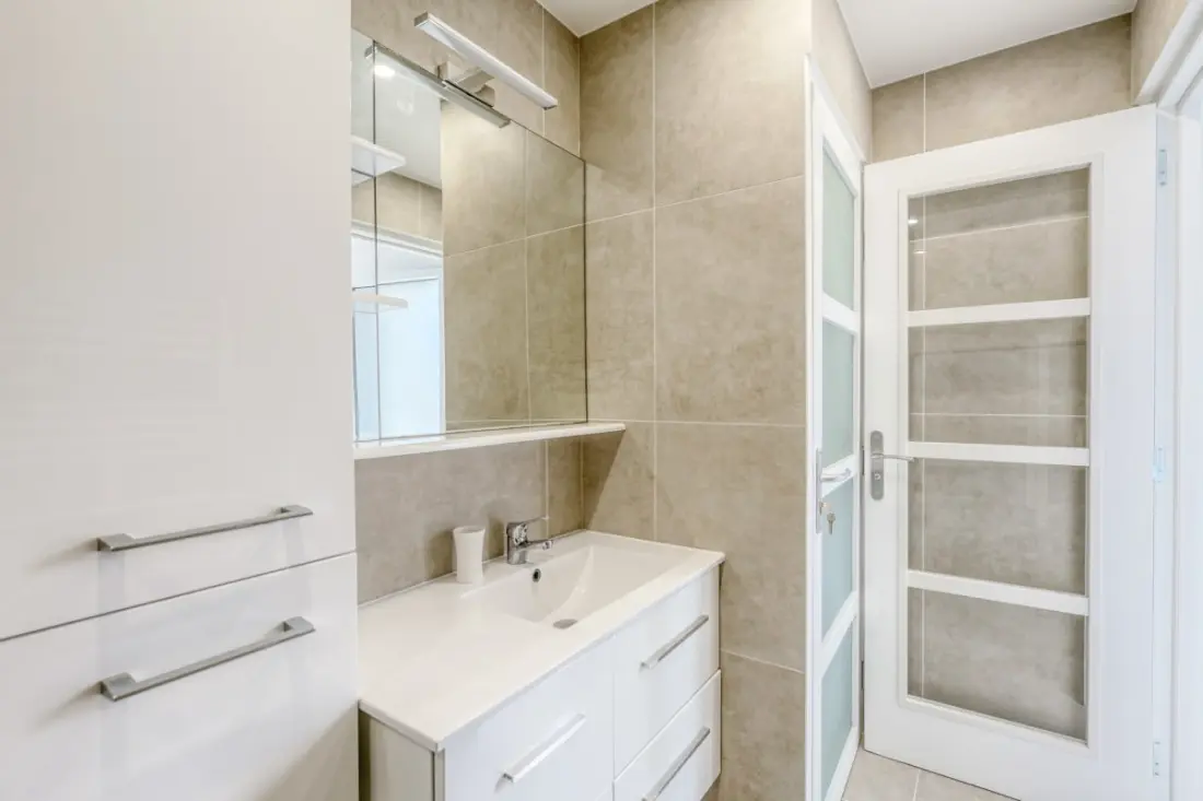 Résidence T2 Rénové Avec Vue Mer Et Grand Balcon – Aiguebelle, Le Lavandou