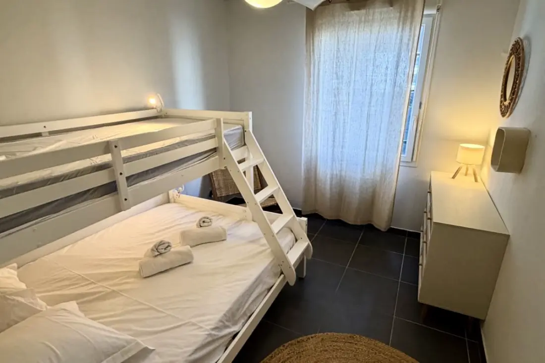 Résidence T4 Moderne 7 Pers. Avec Terrasse &amp; Parking – Plage à 10 Min à Pieds