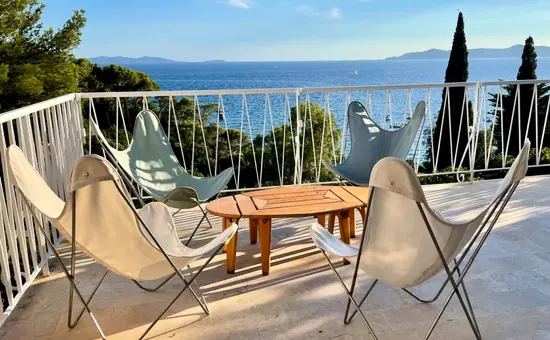 Résidence Un Jardin Au Bord De La Méditerranée