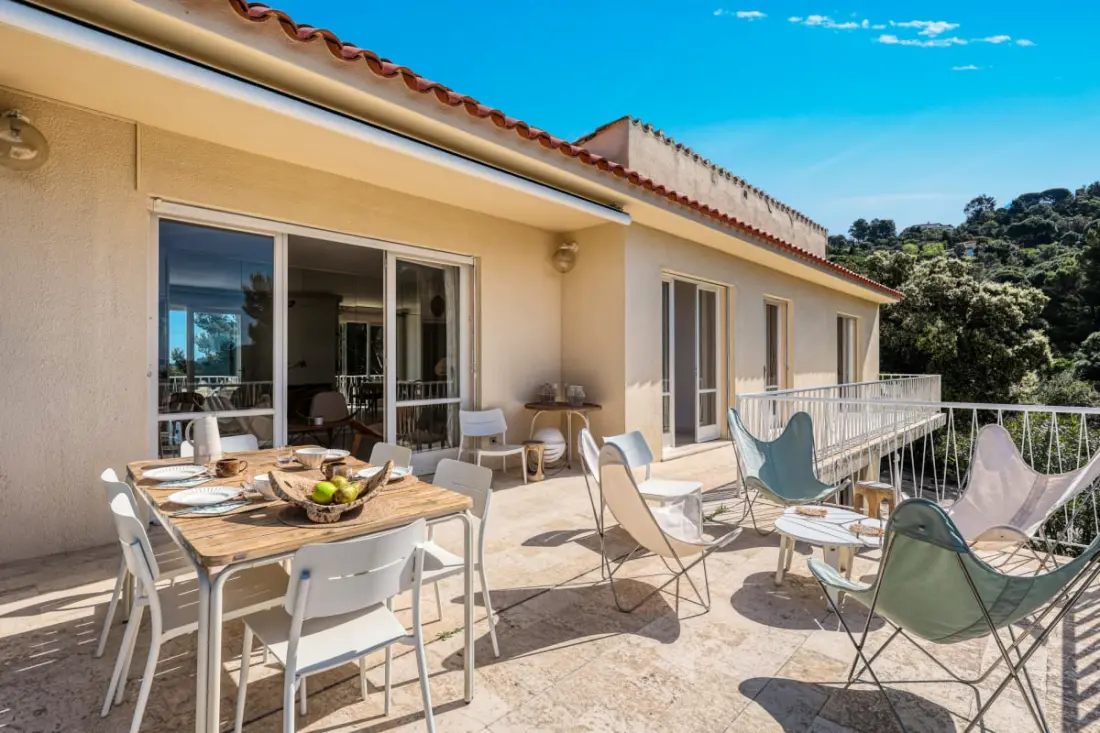 Résidence Un Jardin Au Bord De La Méditerranée