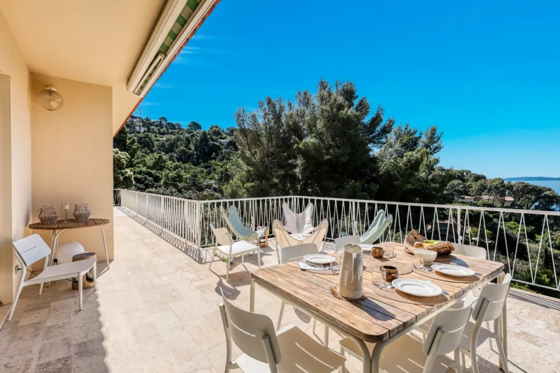 Résidence Un Jardin Au Bord De La Méditerranée