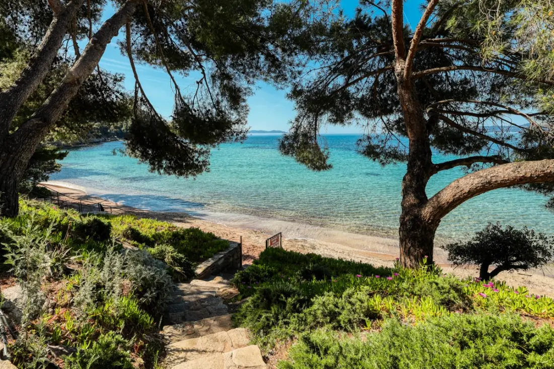Résidence Un Jardin Au Bord De La Méditerranée