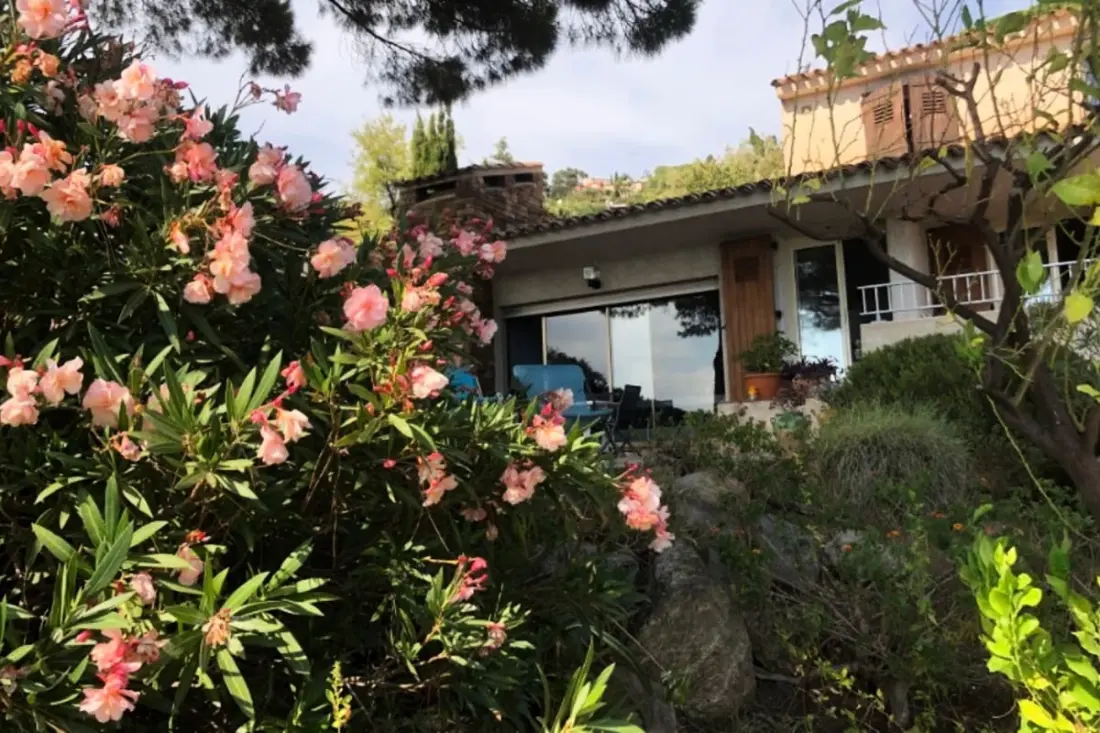 Résidence Villa Familiale Vue Mer Classée 33 étoiles★★★ - 8 Personnes