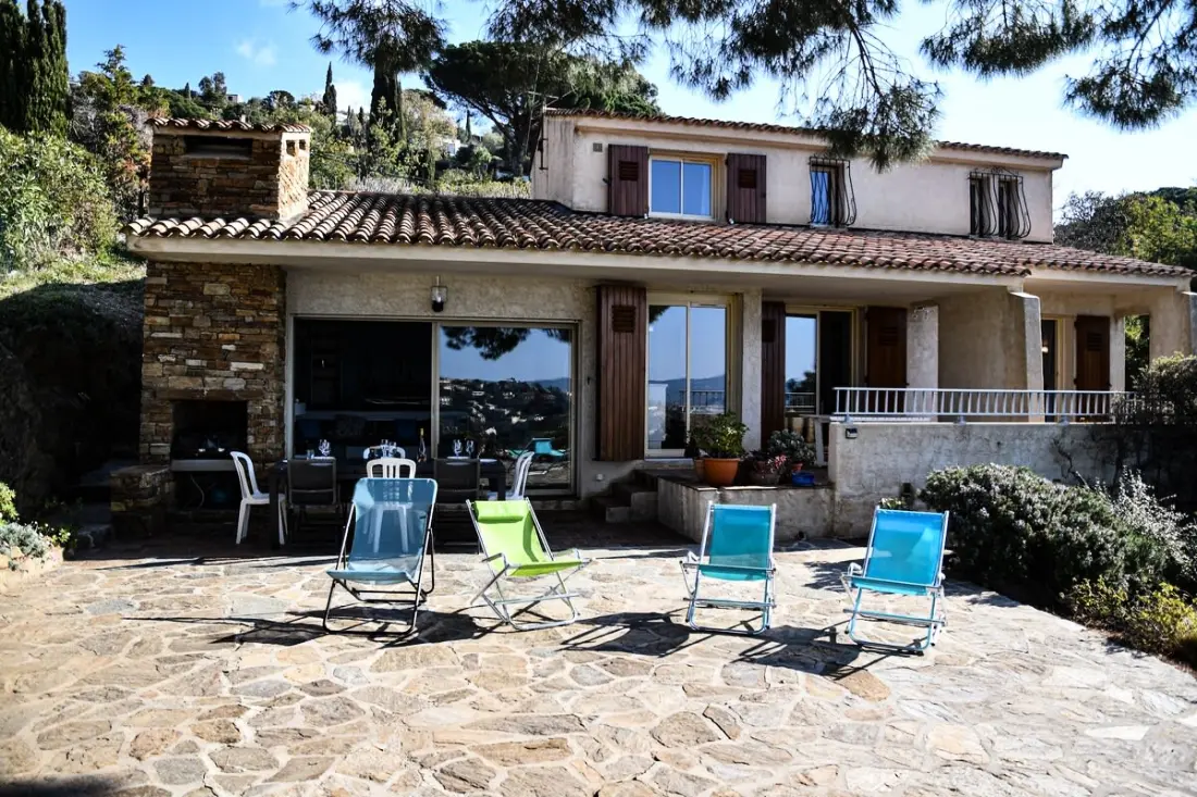 Résidence Villa Familiale Vue Mer Classée 33 étoiles★★★ - 8 Personnes