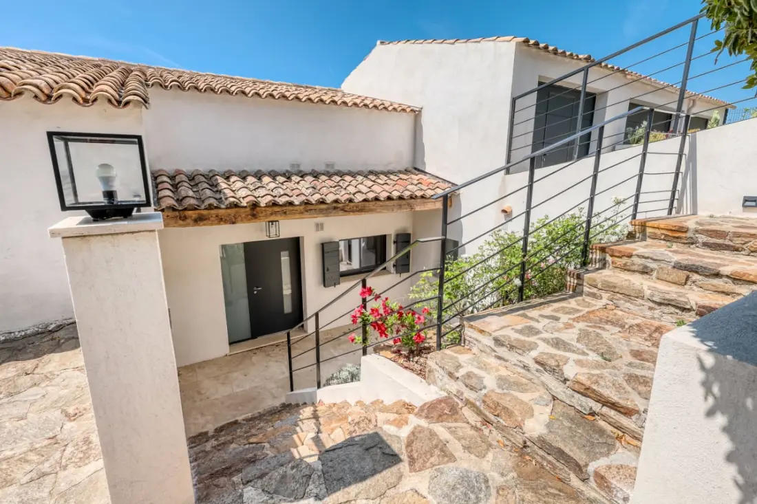 Résidence Villa Figuière - Vue Mer Et Piscine - Tout Confort