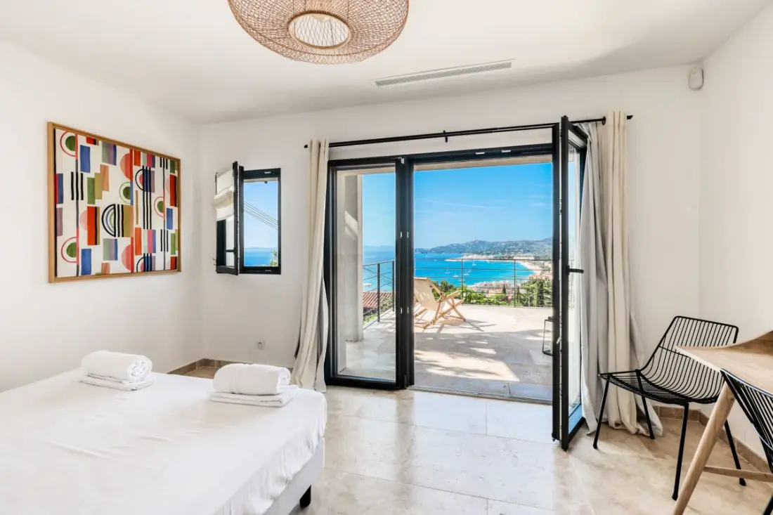 Résidence Villa Vue Mer Avec Piscine Pour 6 Personnes