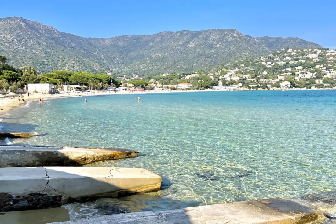 Résidence Vue Mer • Piscine • Clim • Rénové 2026 • Plage 300m • Classé 3 étoil