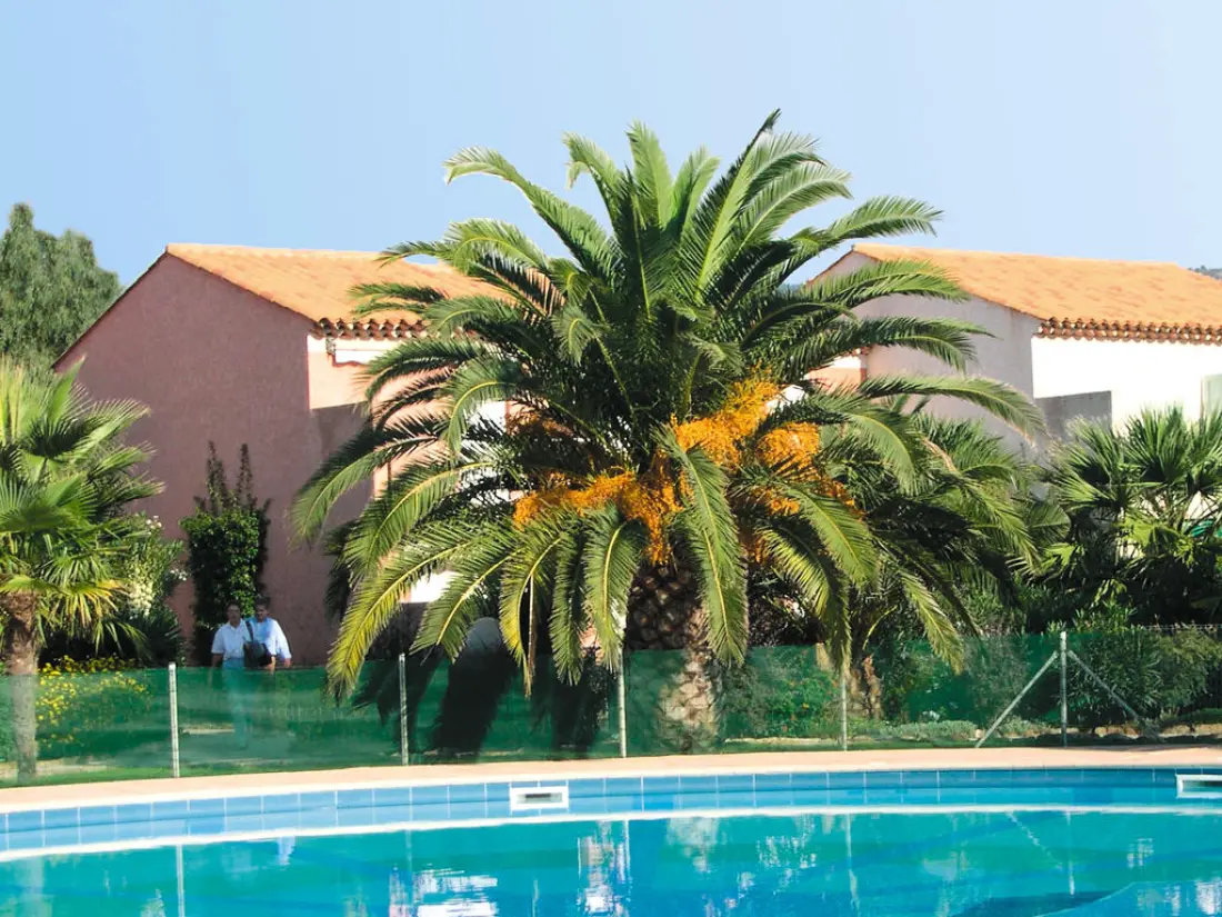 Résidences Lagrange Vacances Le Domaine d'Azur et Tahiti Park 2 étoiles★★