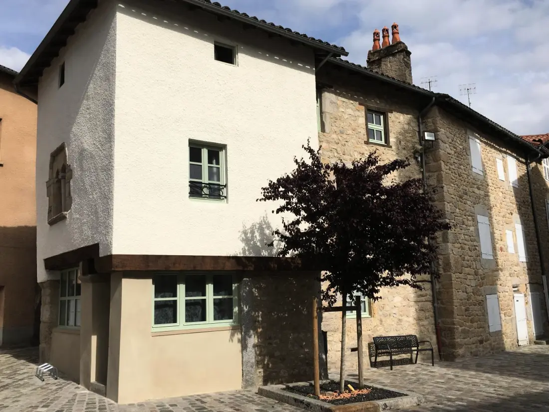 Gîte de France La maison toute de travers 3 épis