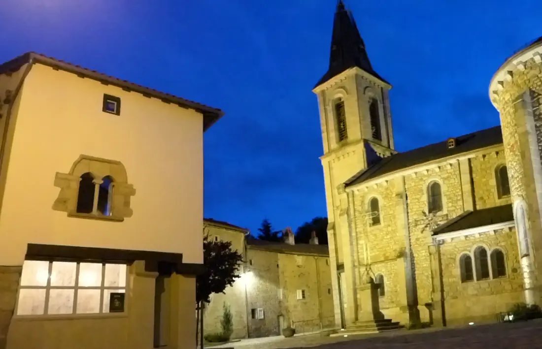 Gîte de France La maison toute de travers 3 épis