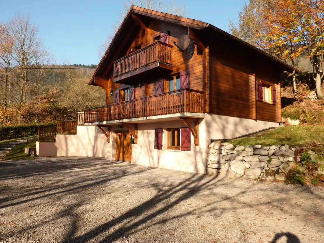 Maison de Vacances Le Menil 4