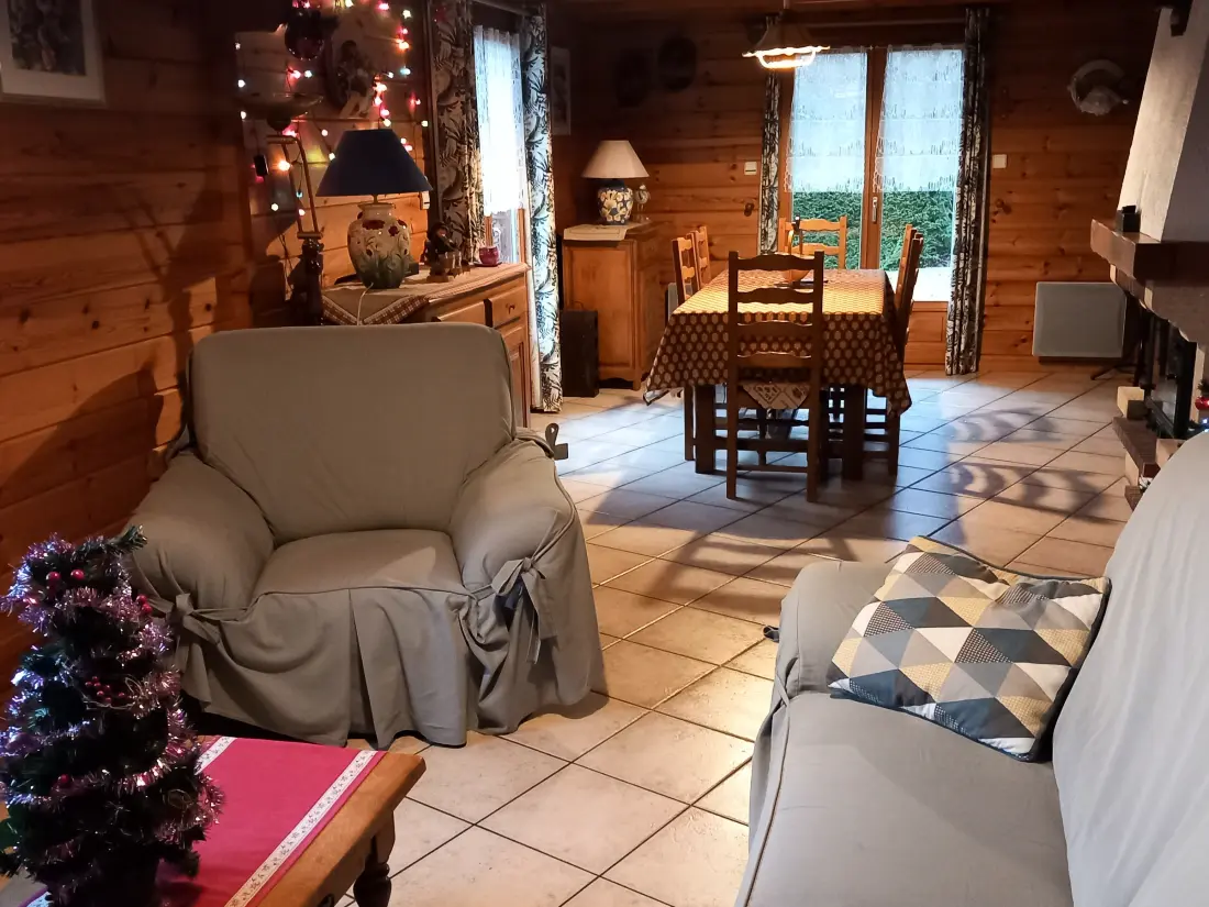 Maison de Vacances Le Menil 4