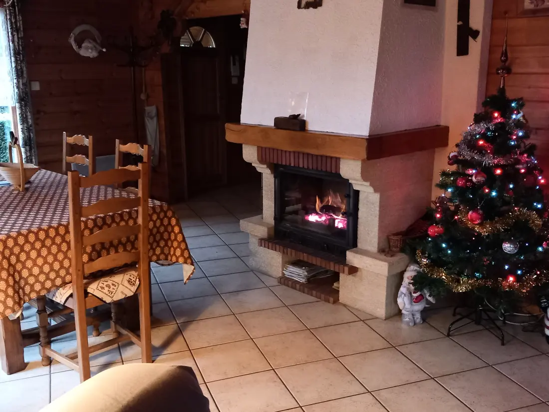Maison de Vacances Le Menil 4