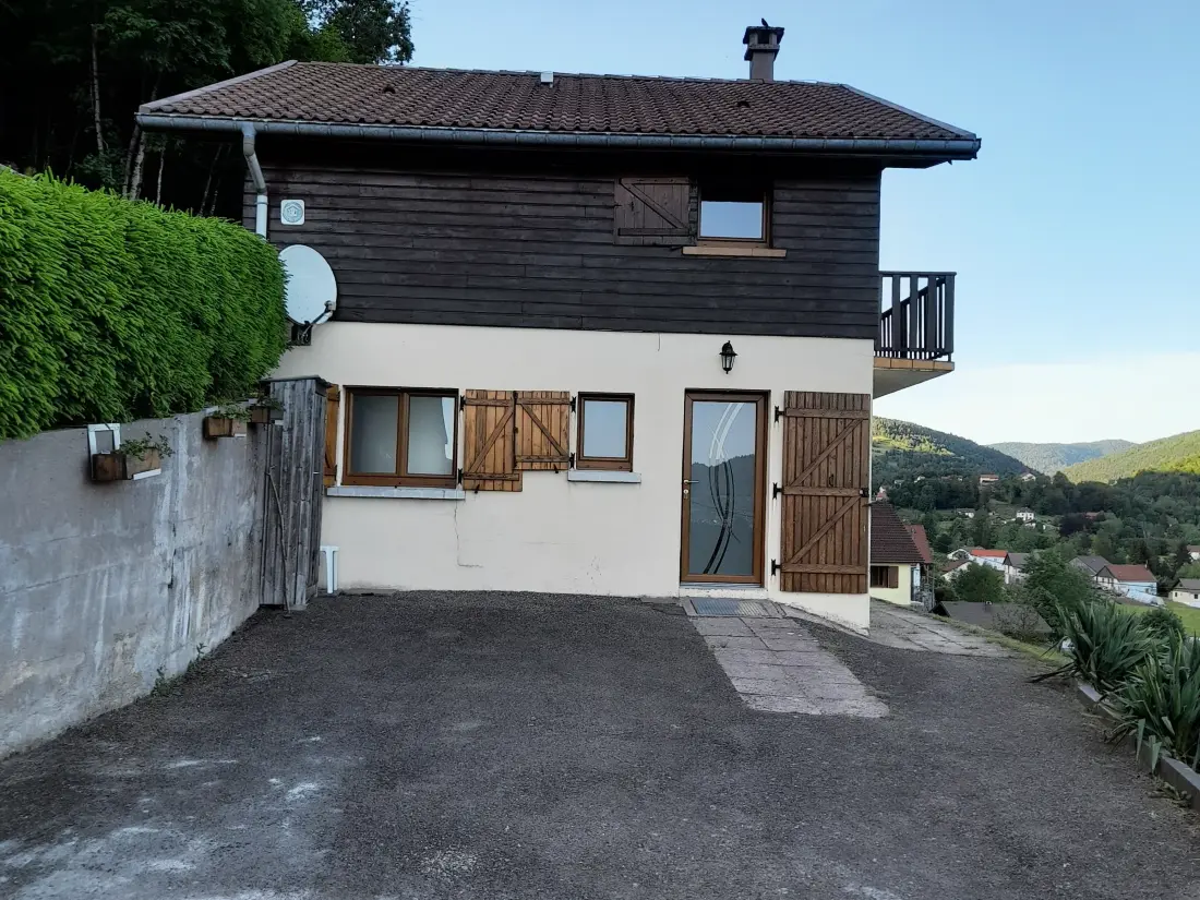 Maison de Vacances Le Menil 8
