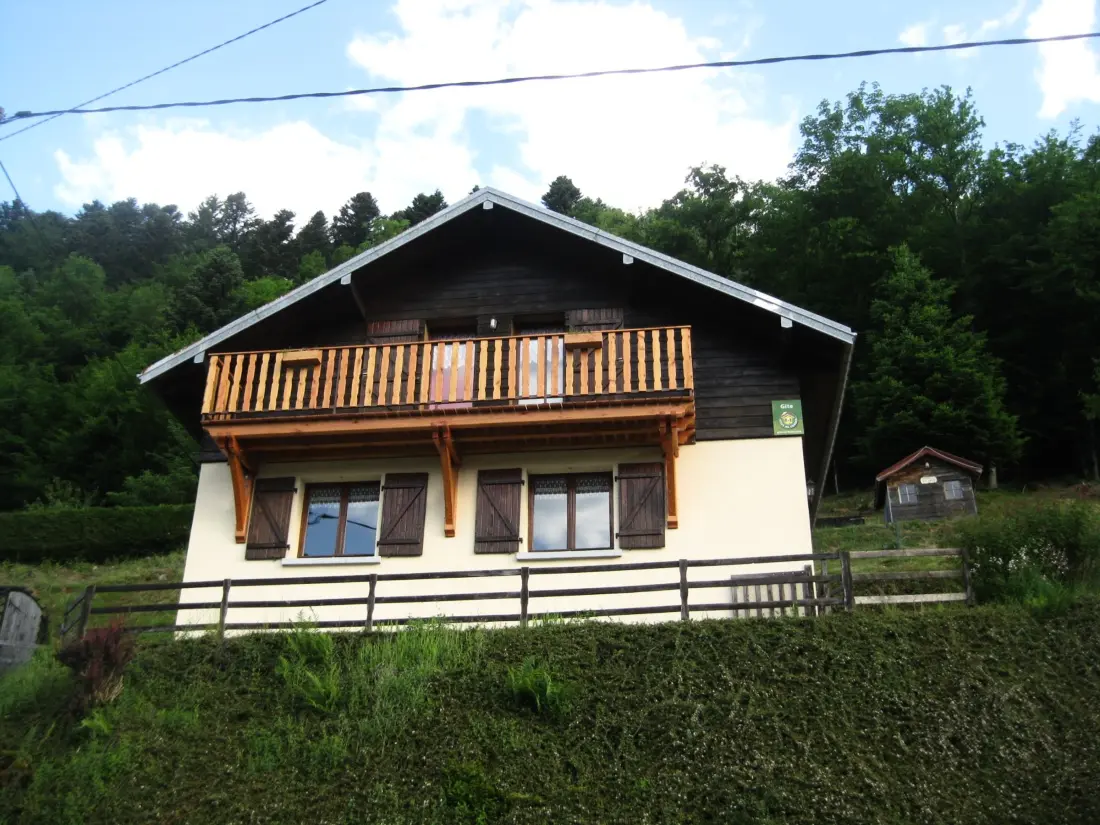 Maison de Vacances Le Menil 9