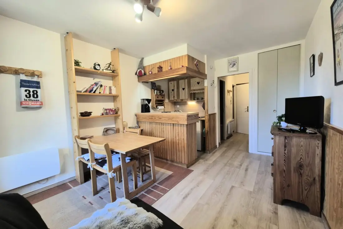 Charmant Studio Skis Aux Pieds – Le Revard