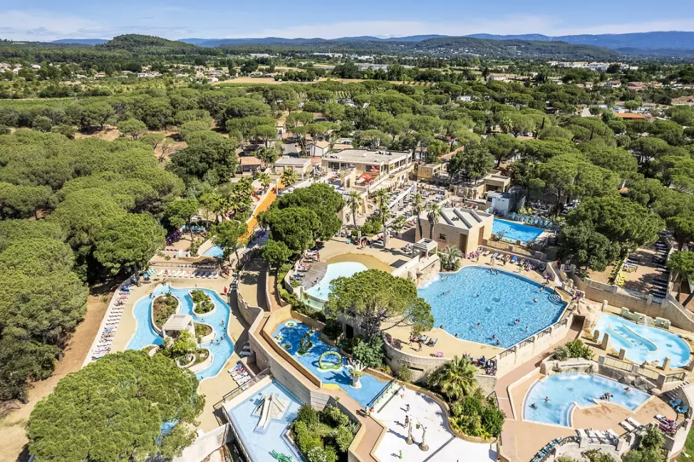 Camping Les Cigales 51 étoiles★