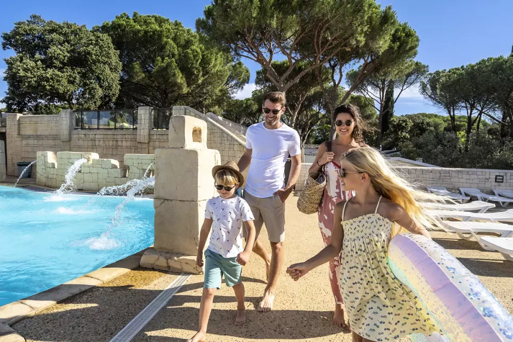 Camping Les Cigales 51 étoiles★