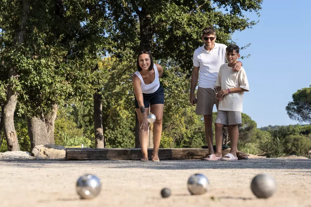 Camping Les Cigales 51 étoiles★