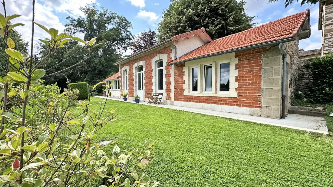 Gîte de France Domaine de juriol 3 épis