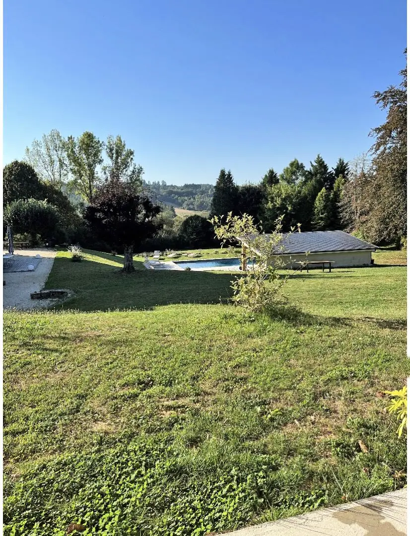 Gîte de France Domaine de juriol - la demeure 3 épis