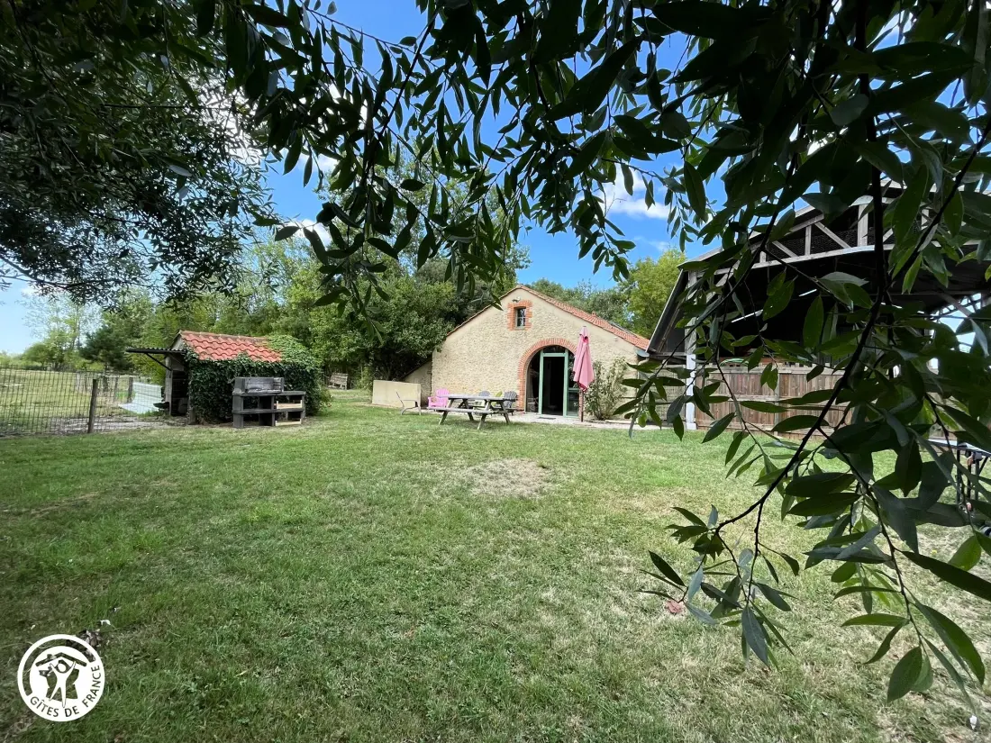 Maison de Vacances LE PERRIER 5