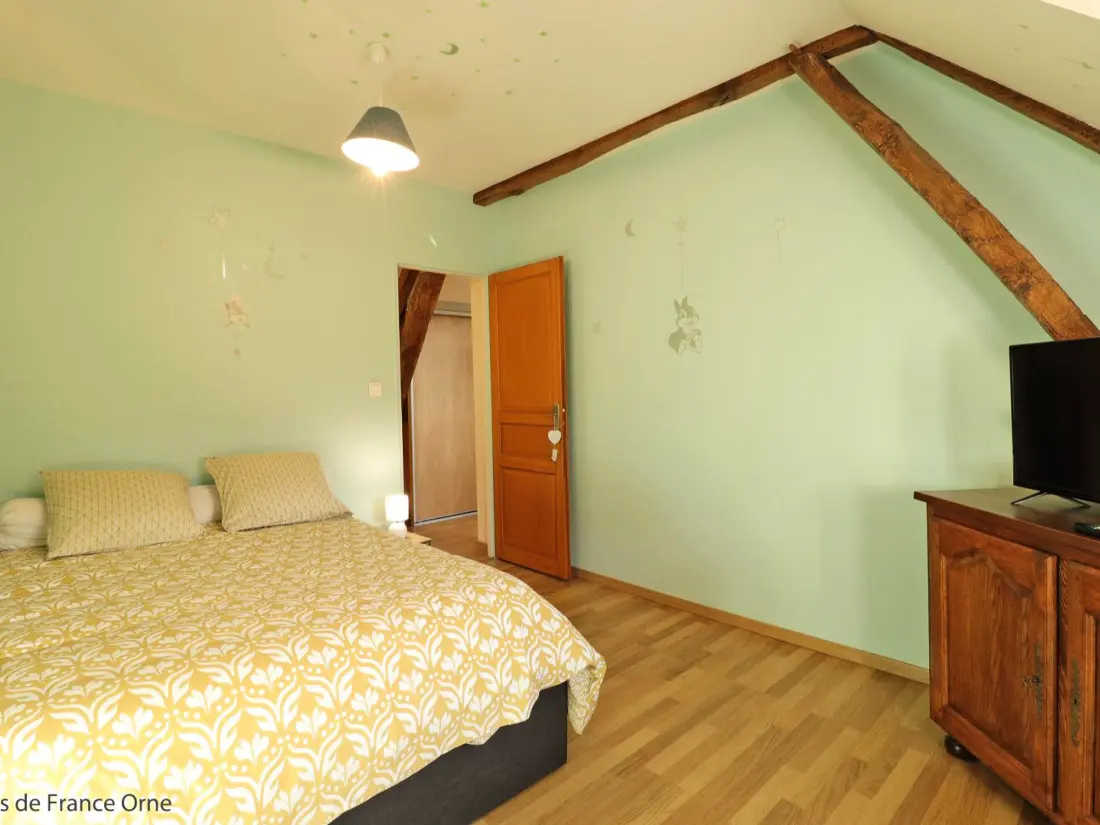 Maison de Vacances Le Pin-la-Garenne 4