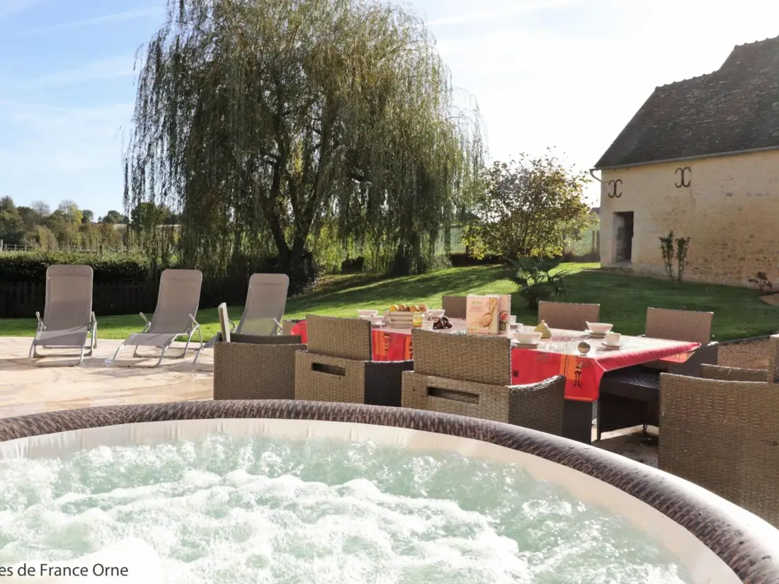Maison de Vacances Le Pin-la-Garenne 4