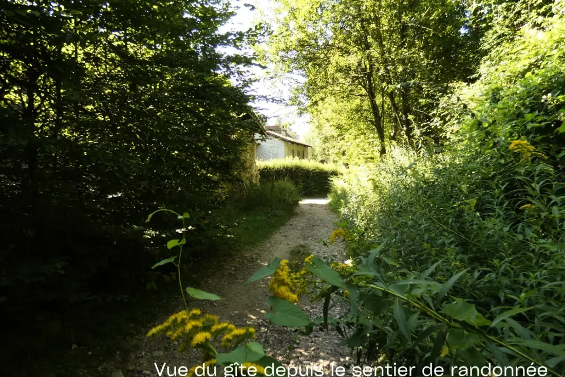 Résidence Chartreuse De La Sylve Bénite, Gîte De Caractère Grande Capacité