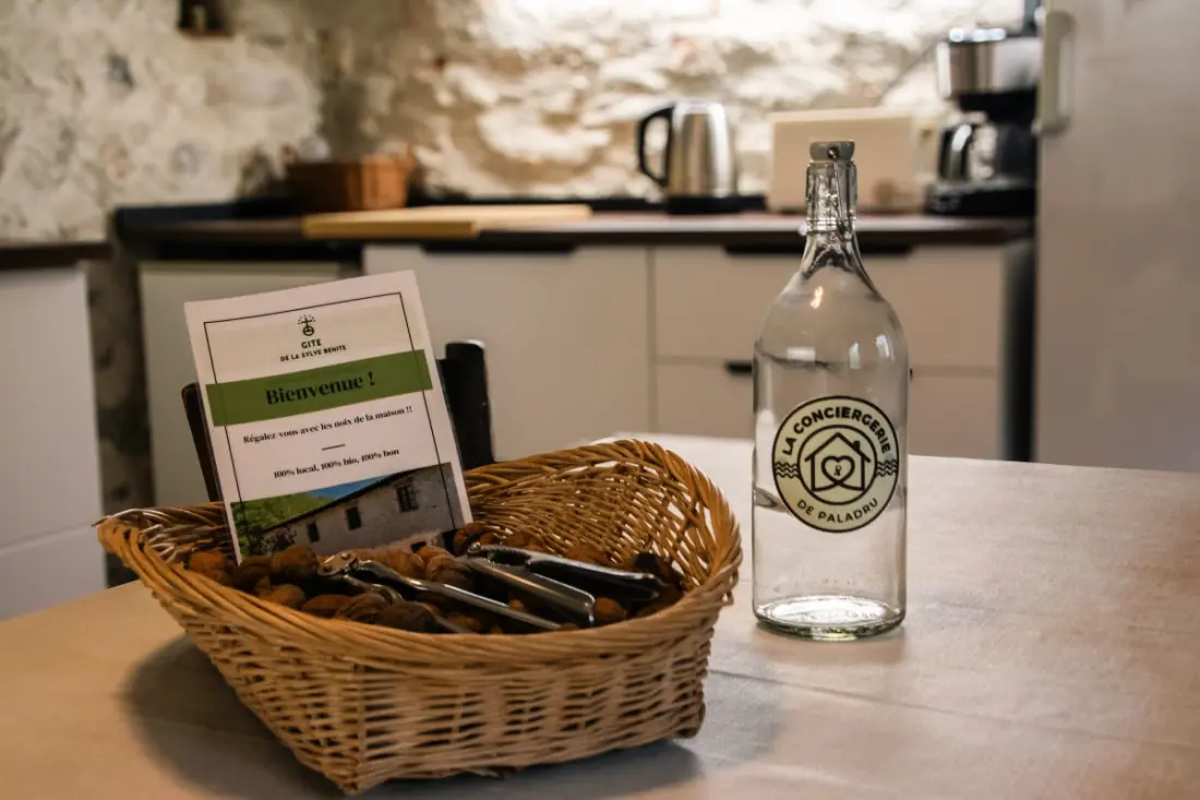 Résidence Chartreuse De La Sylve Bénite, Gîte De Caractère Grande Capacité
