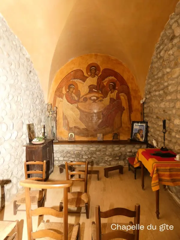 Résidence Chartreuse De La Sylve Bénite, Gîte De Caractère Grande Capacité