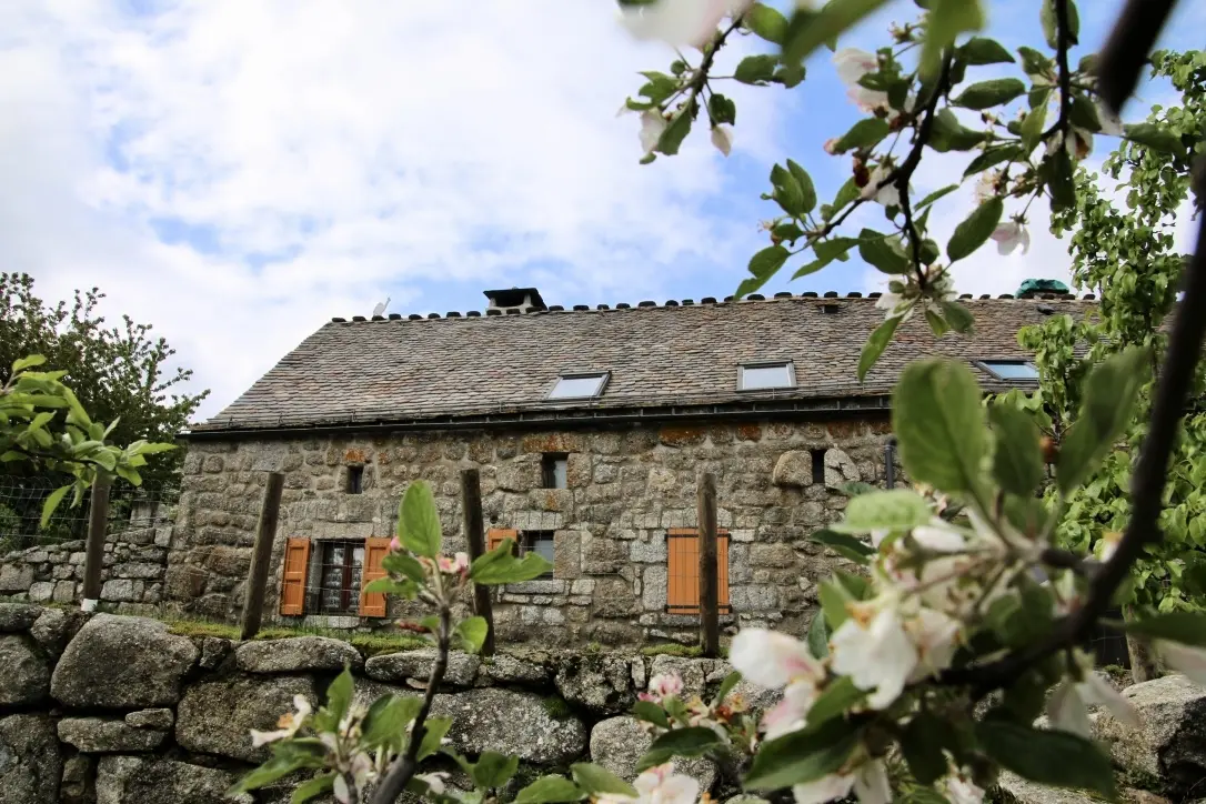 Gîte de France Gîte de fermigous à montgros 3 épis