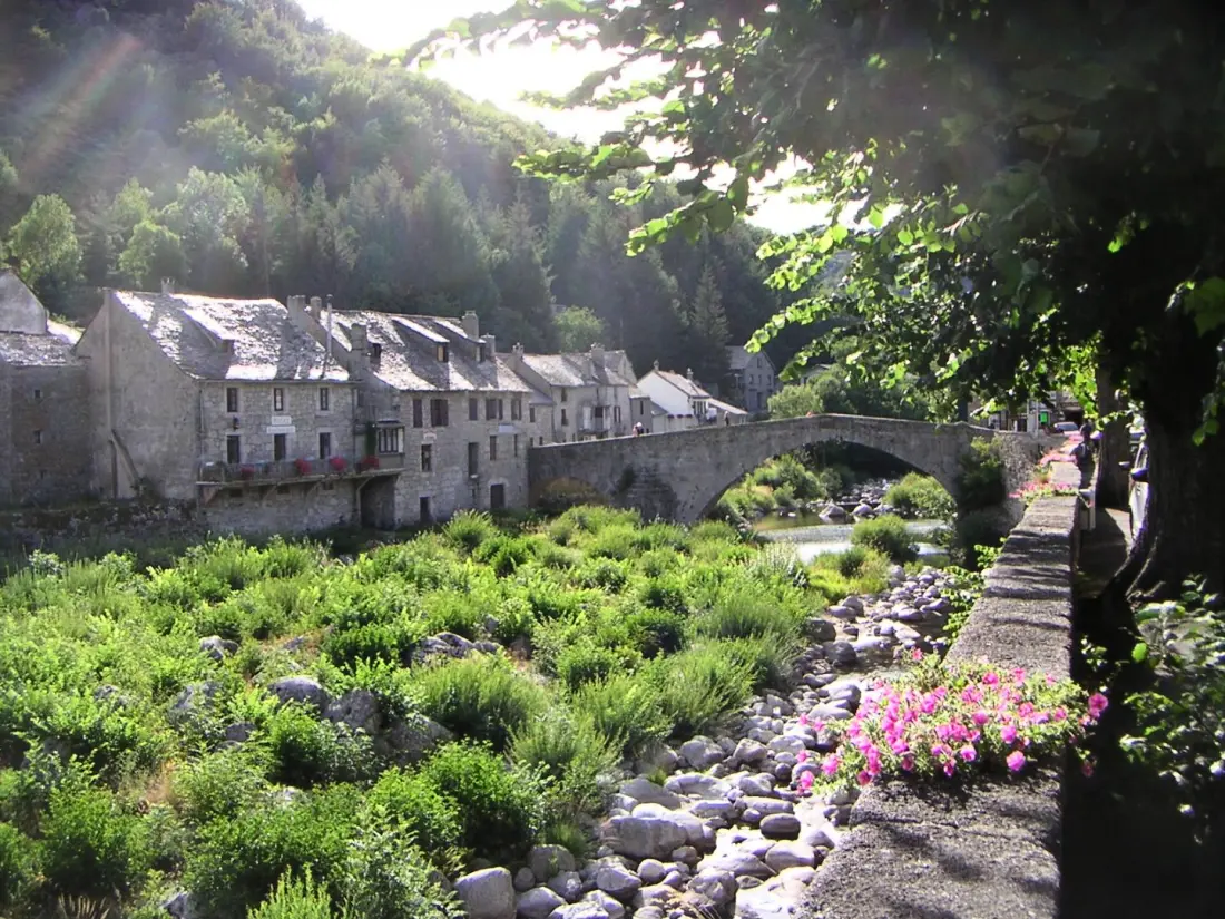 Gîte de France Gîte le mont lozère 2/4 personnes 2 épis