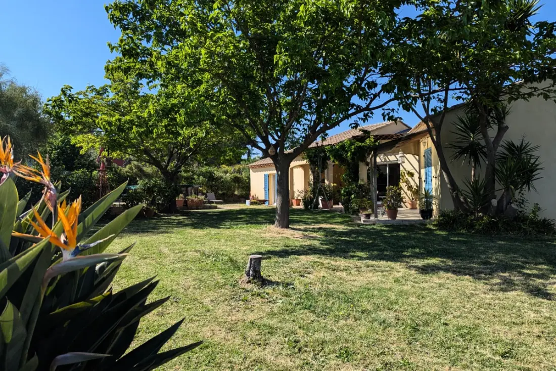 Villa Sur Domaine Avec Piscine