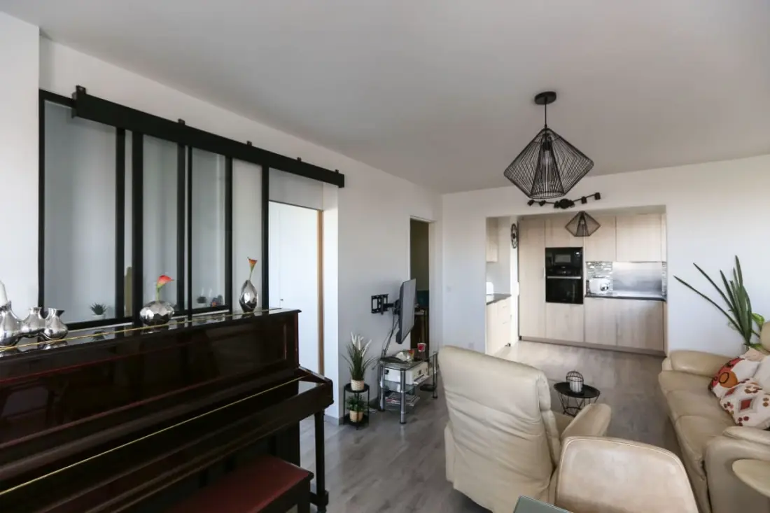 Joli Appartement Avec Balcon Au pré-saint-gervais