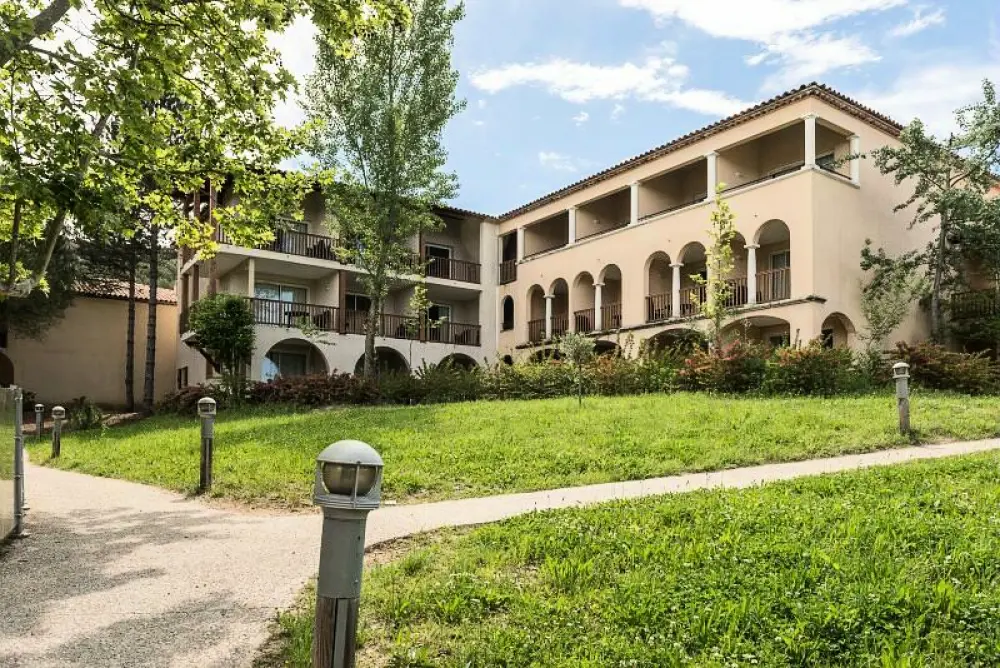 Les maisons Le Rouret - maeva Home