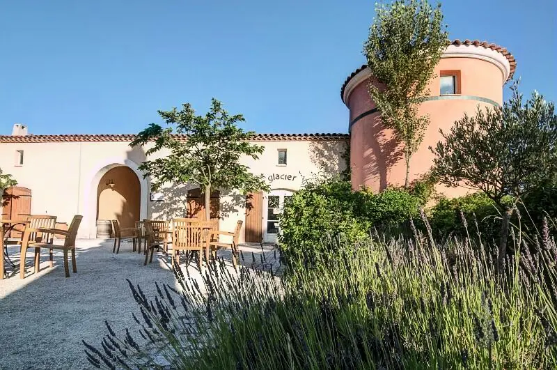 Les maisons Le Rouret - maeva Home