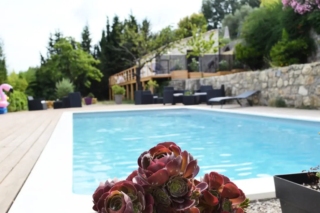 Beau T2 Climatisé Entre Mer Et Montagne, Piscine, Jardin